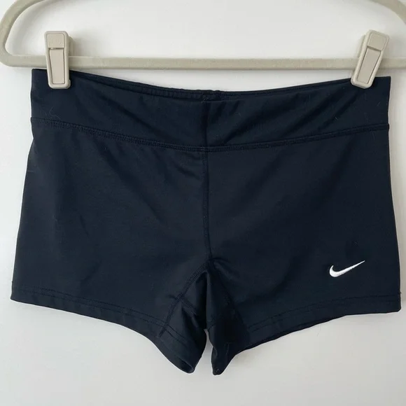 Nike Women’s Dri-Fit Athletic Shorts, Size M - Picture 3 of 5